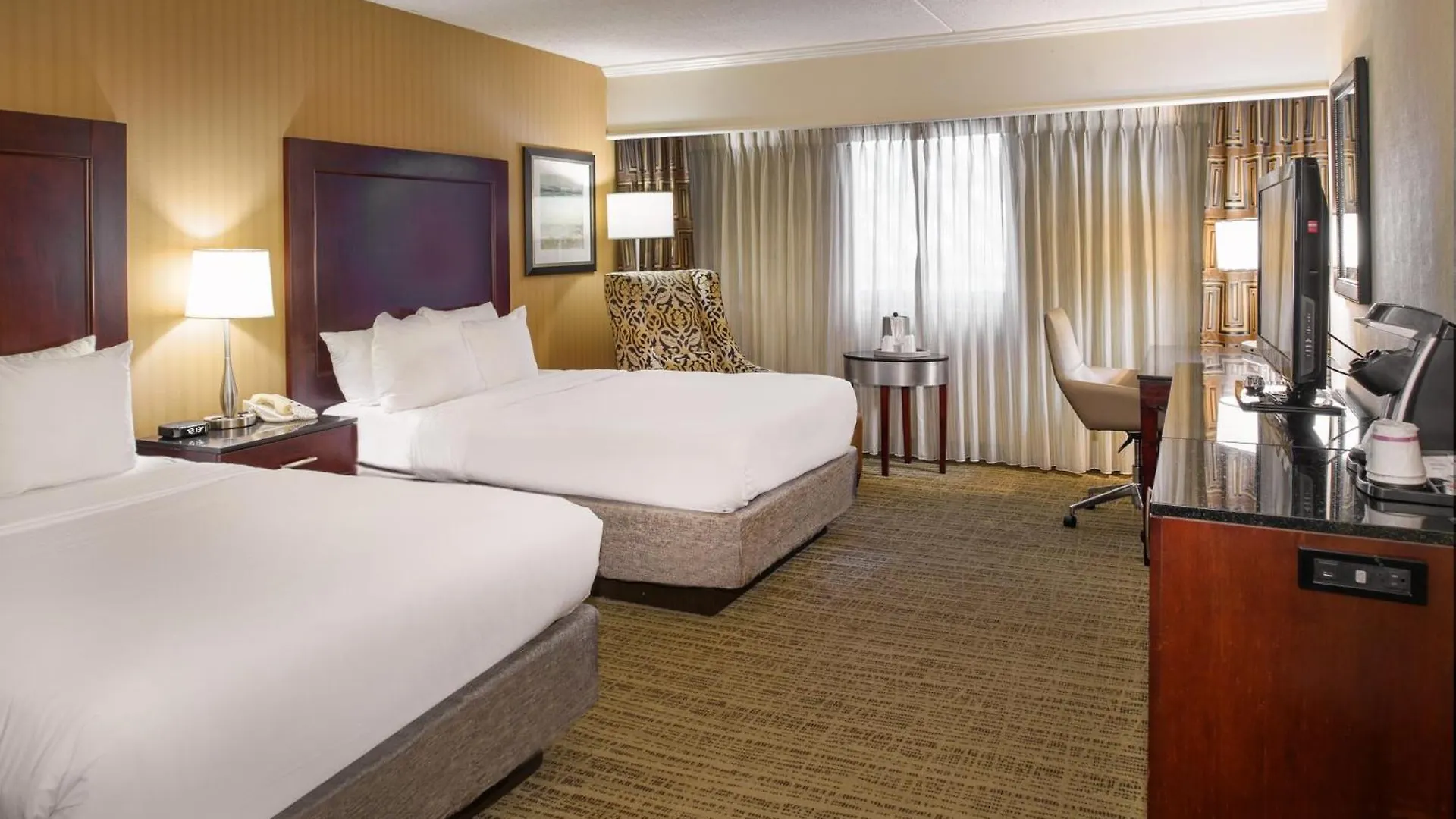 Crowne Plaza Hotel St. Louis Airport By Ihg Bridgeton
