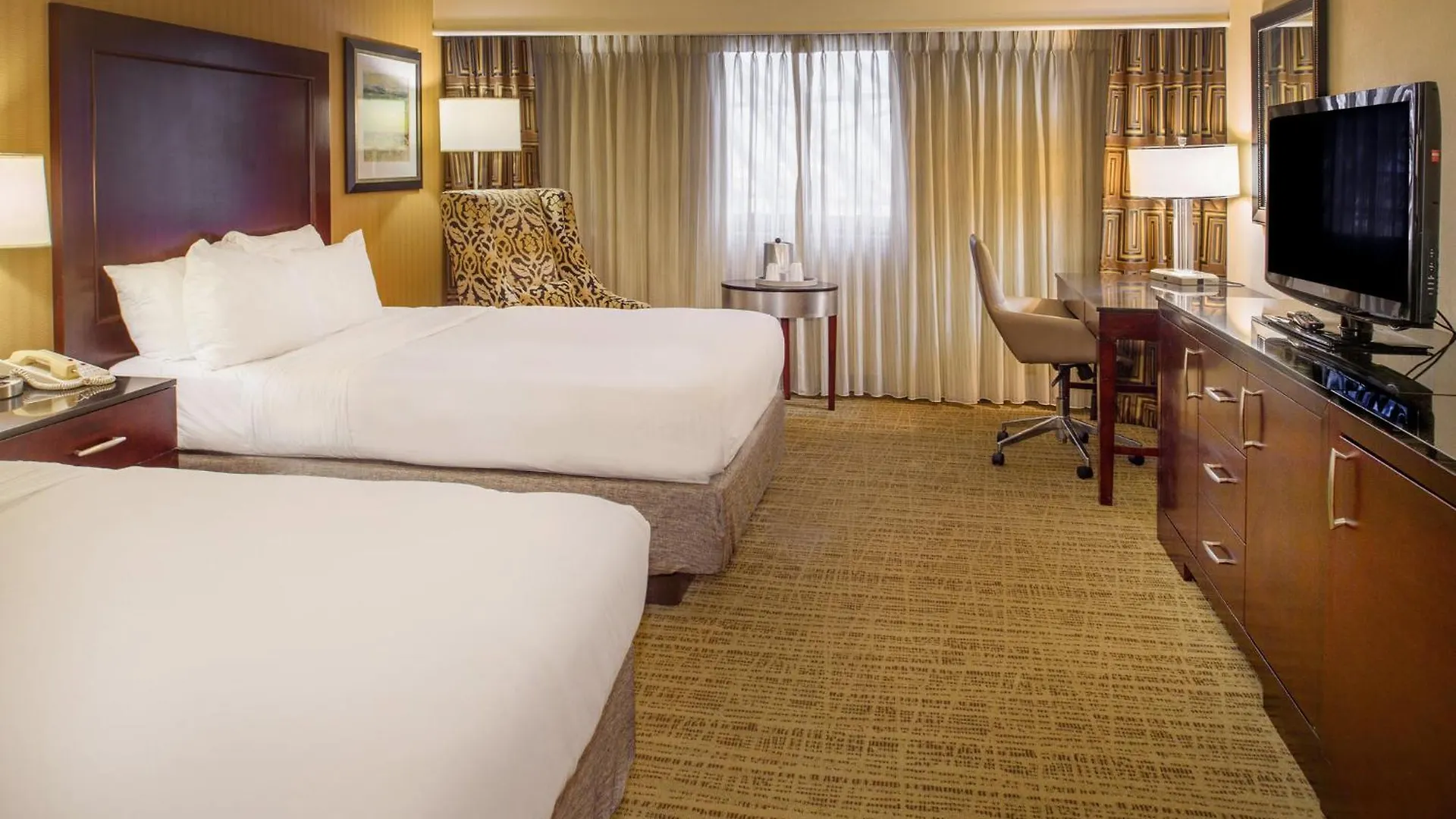 Crowne Plaza Hotel St. Louis Airport By Ihg Bridgeton