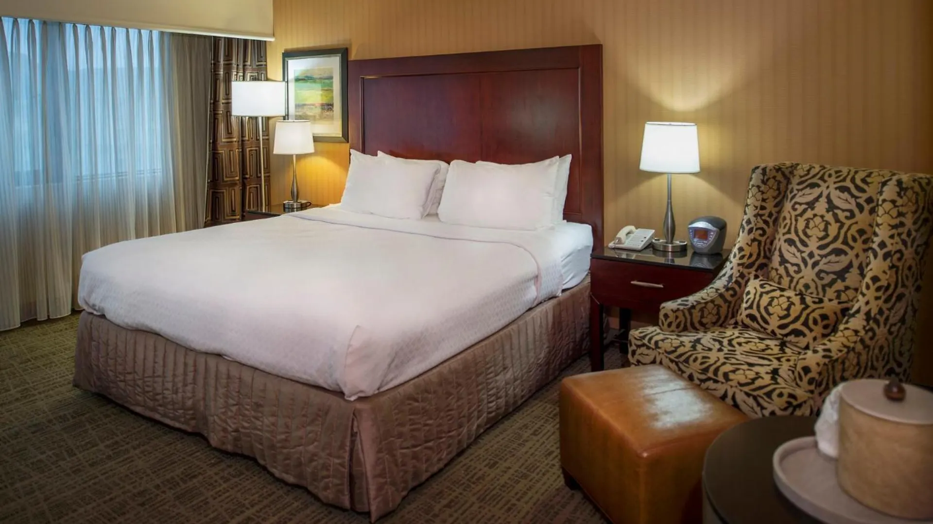 ****  Crowne Plaza Hotel St. Louis Airport By Ihg Bridgeton United States
