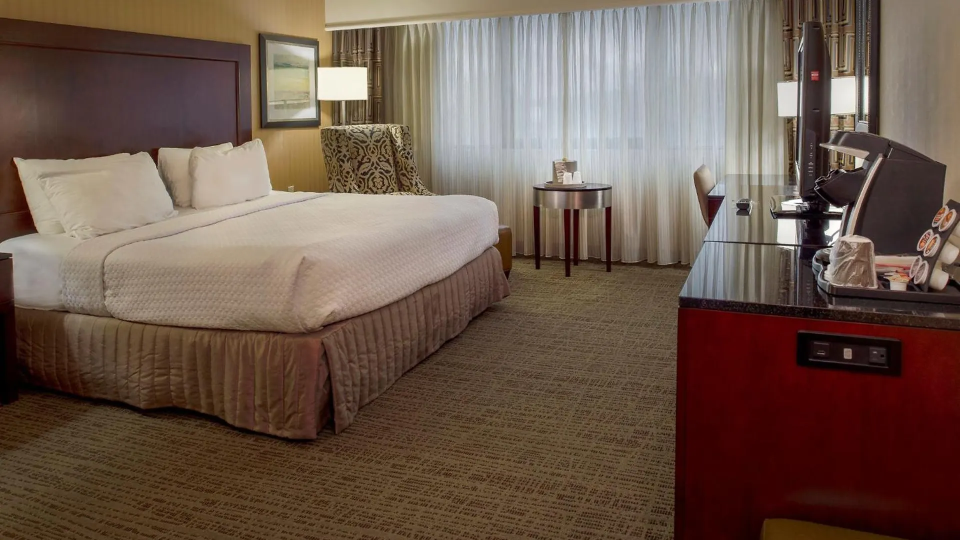 ****  Crowne Plaza Hotel St. Louis Airport By Ihg Bridgeton United States