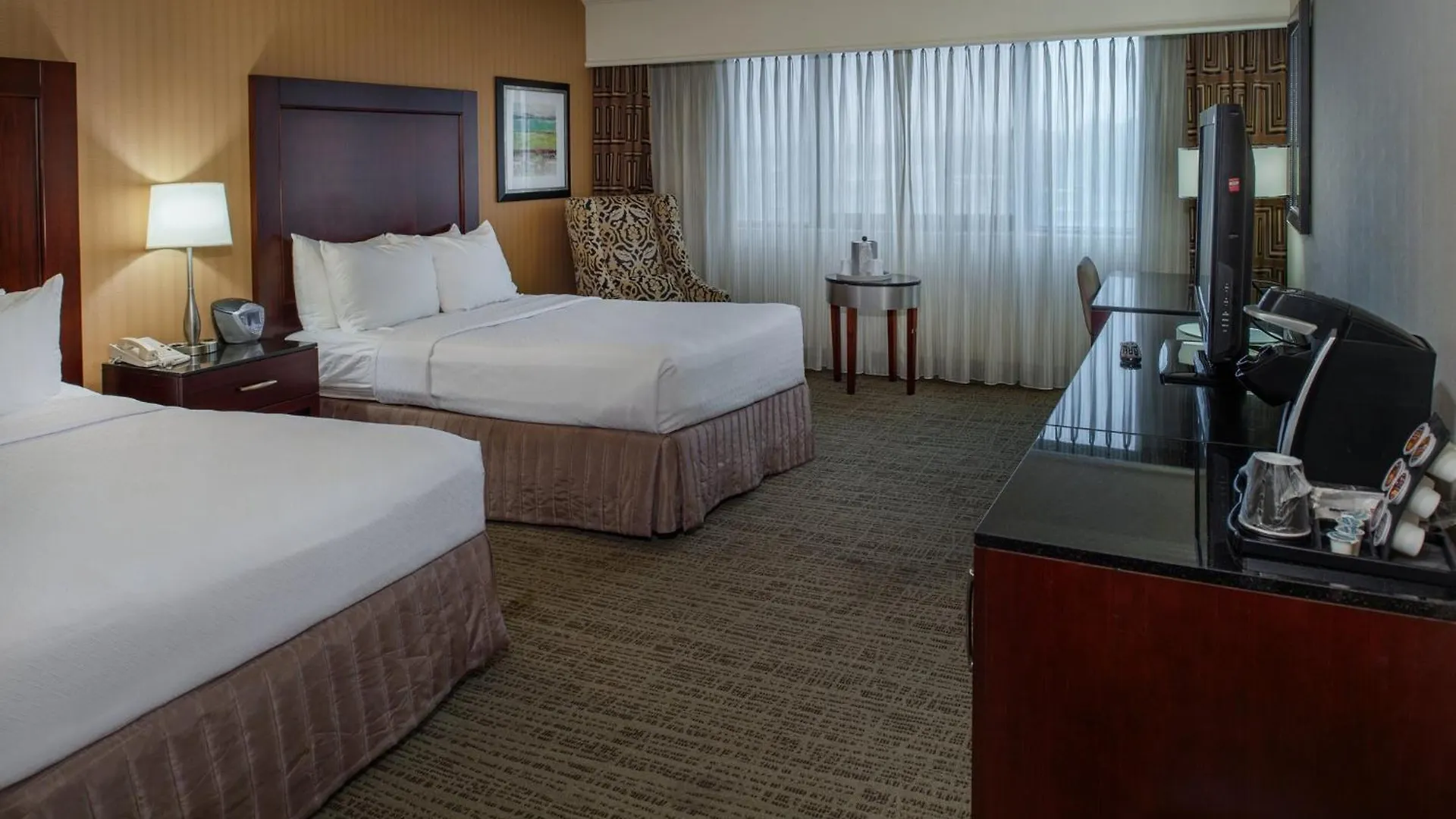 Crowne Plaza Hotel St. Louis Airport By Ihg Bridgeton