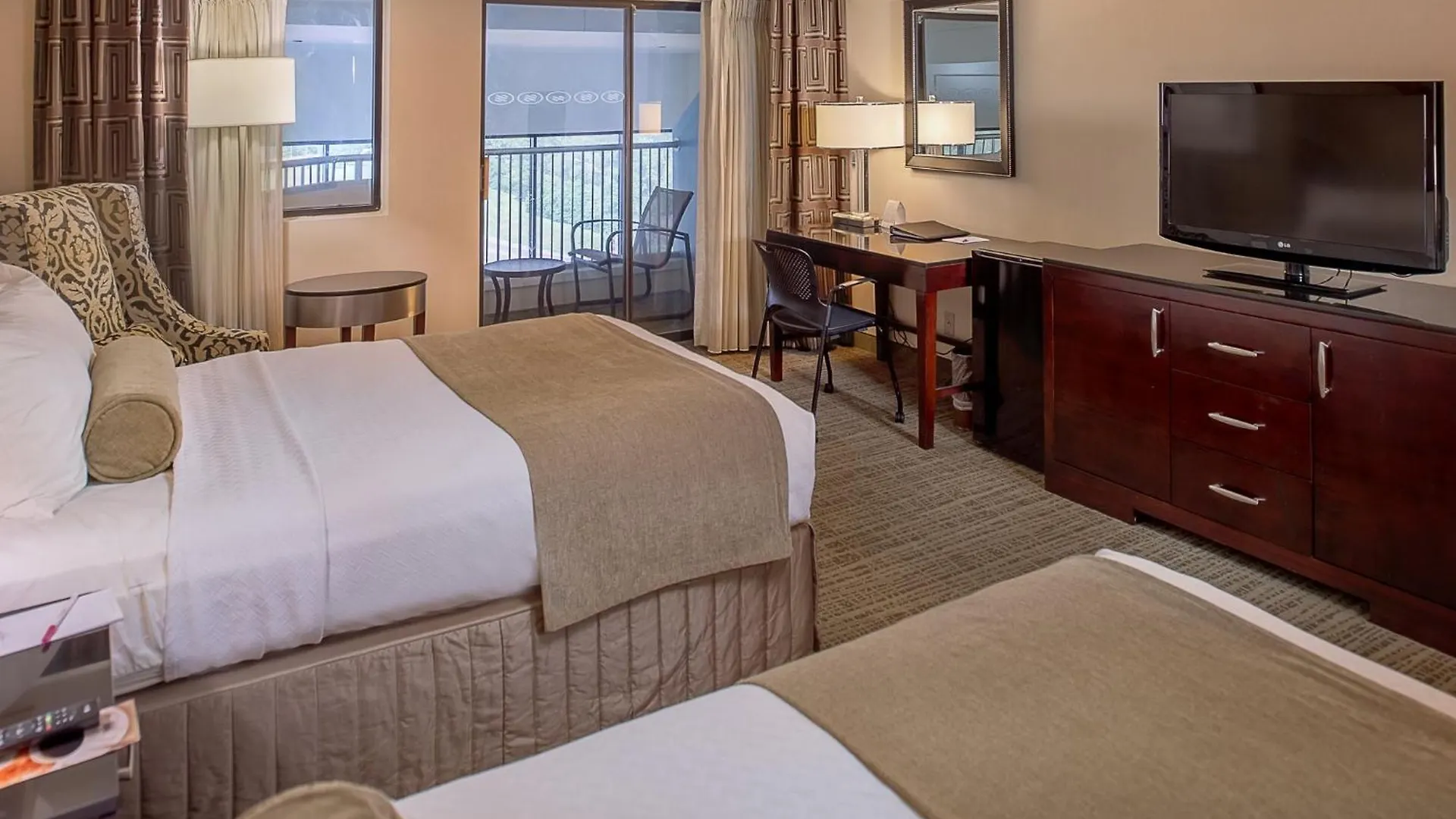 Crowne Plaza Hotel St. Louis Airport By Ihg Bridgeton
